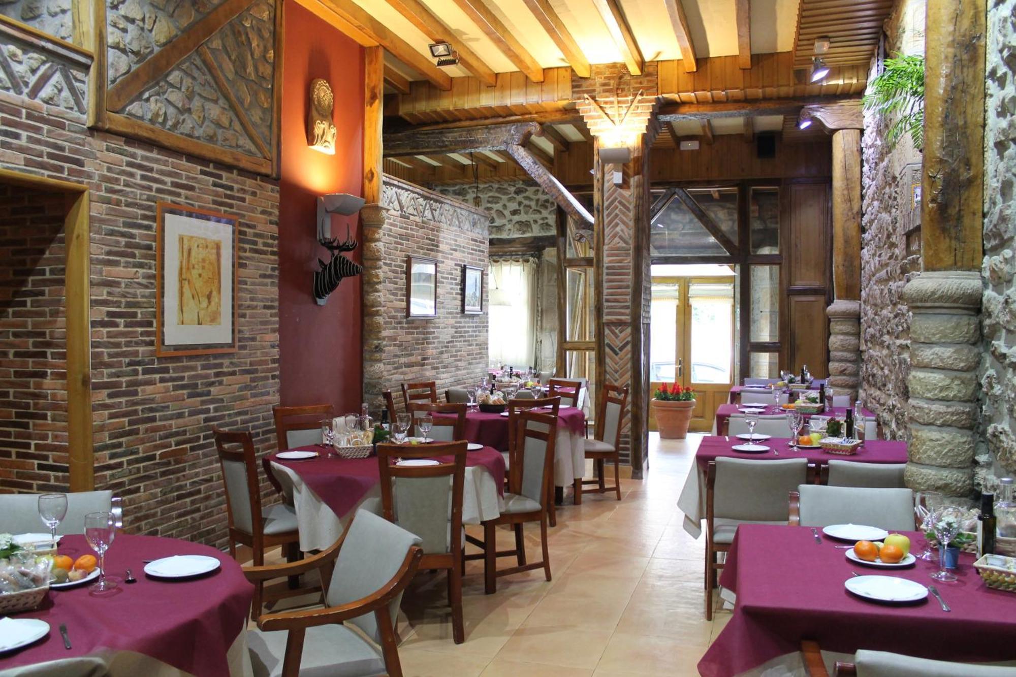 Hotel San Roque Рейноса Екстер'єр фото