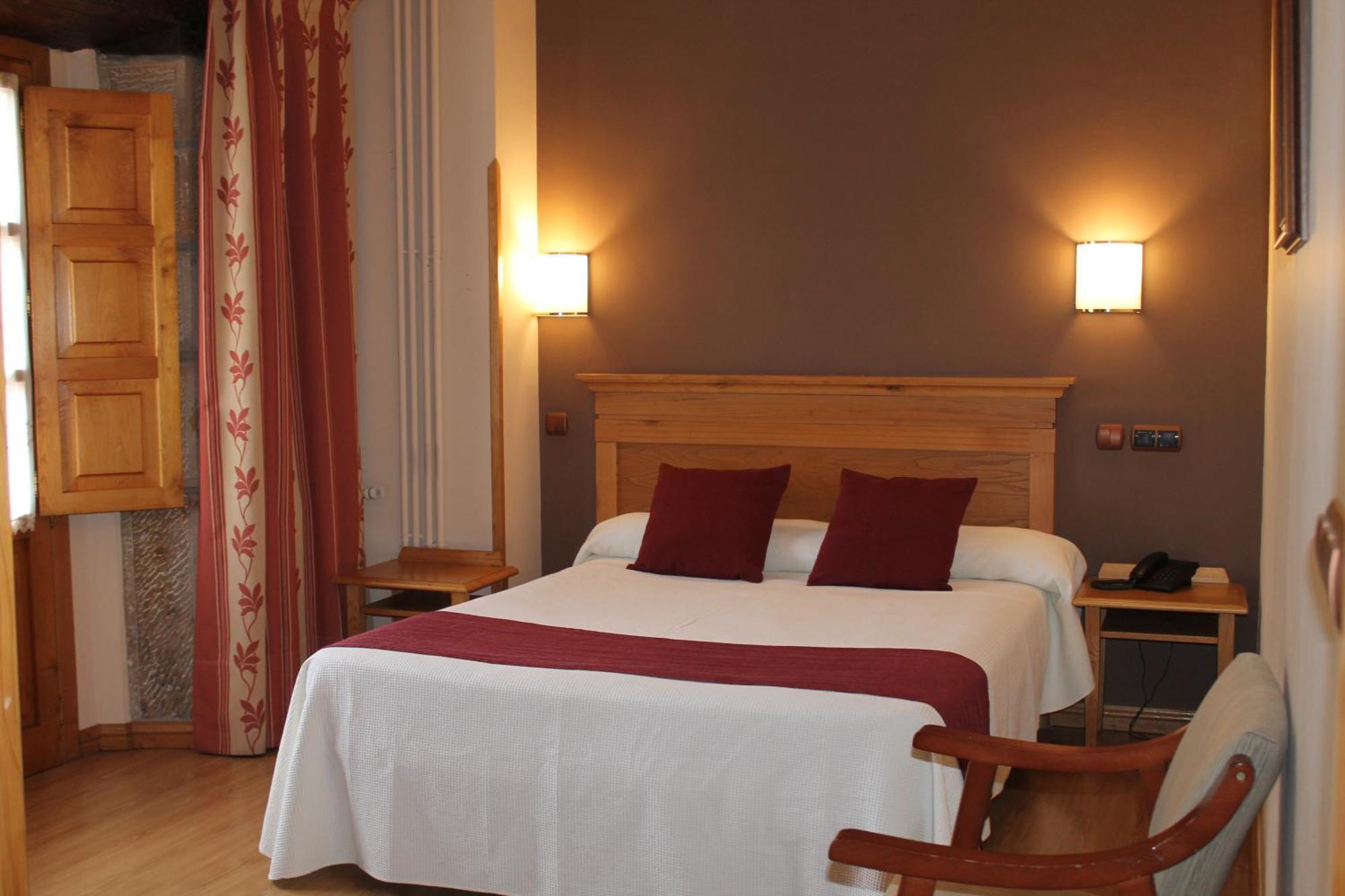 Hotel San Roque Рейноса Екстер'єр фото