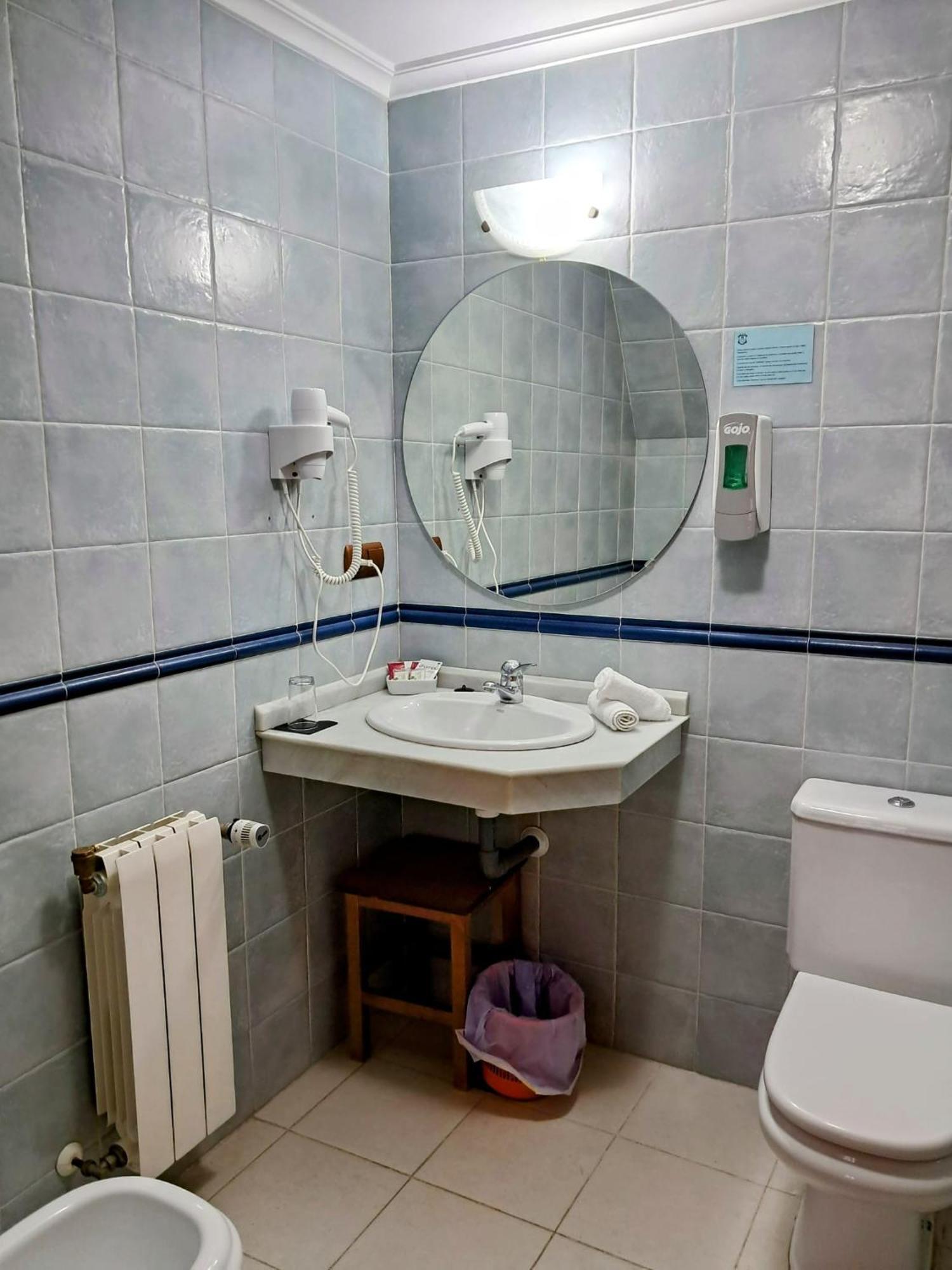 Hotel San Roque Рейноса Екстер'єр фото