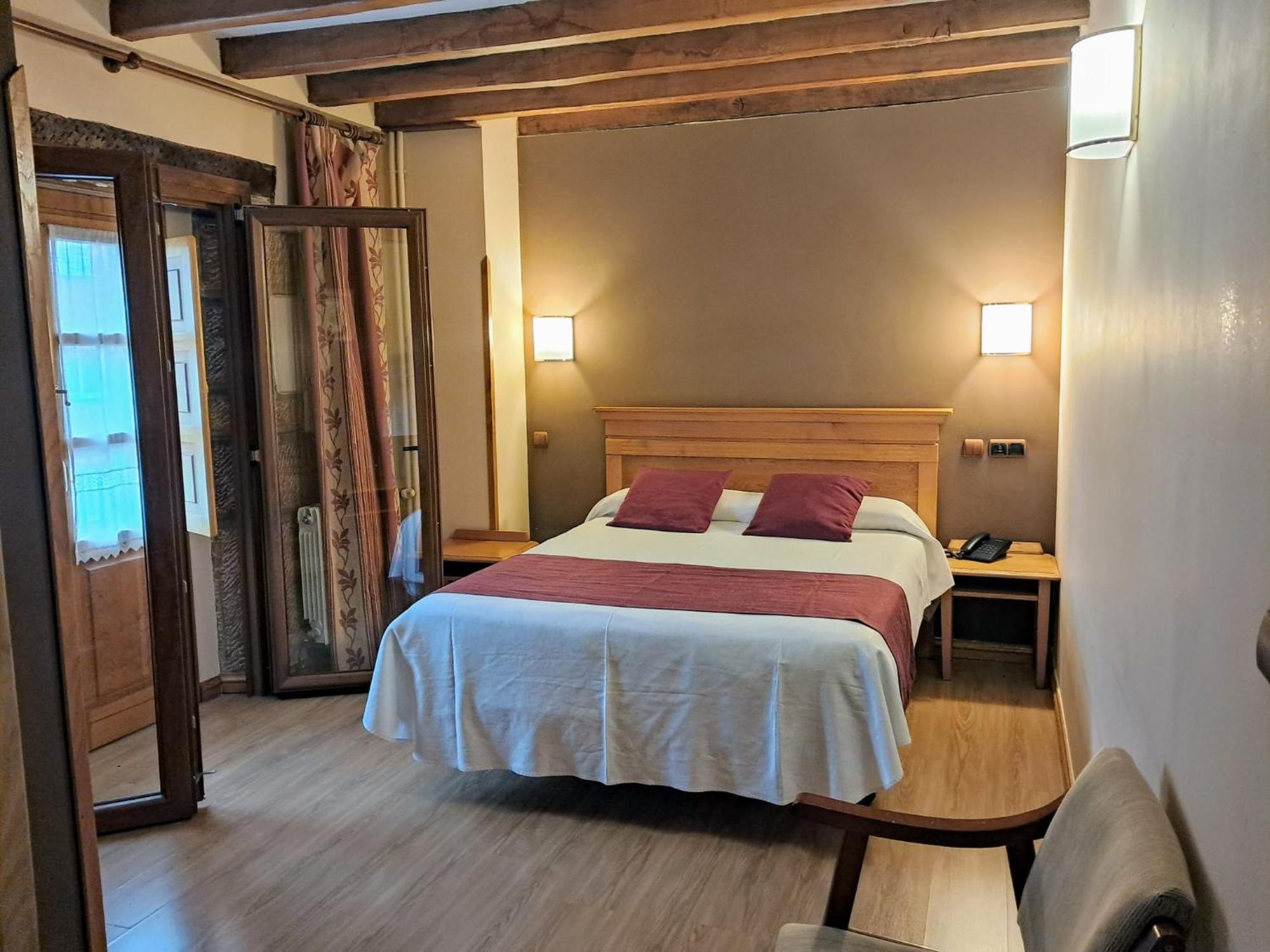 Hotel San Roque Рейноса Екстер'єр фото
